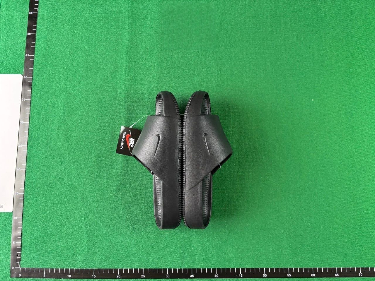 Nike Slippers — QC reference 2