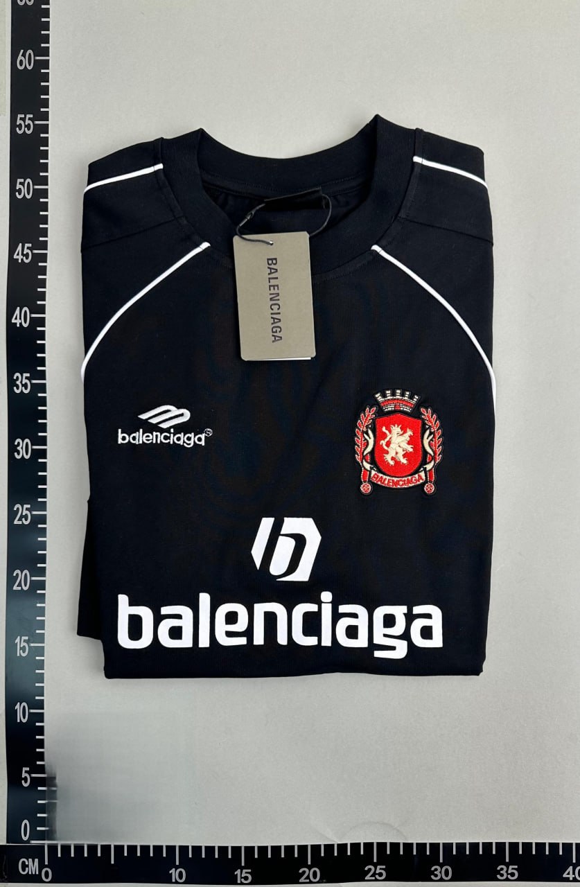 Balenciaga T-shirt — QC reference 4