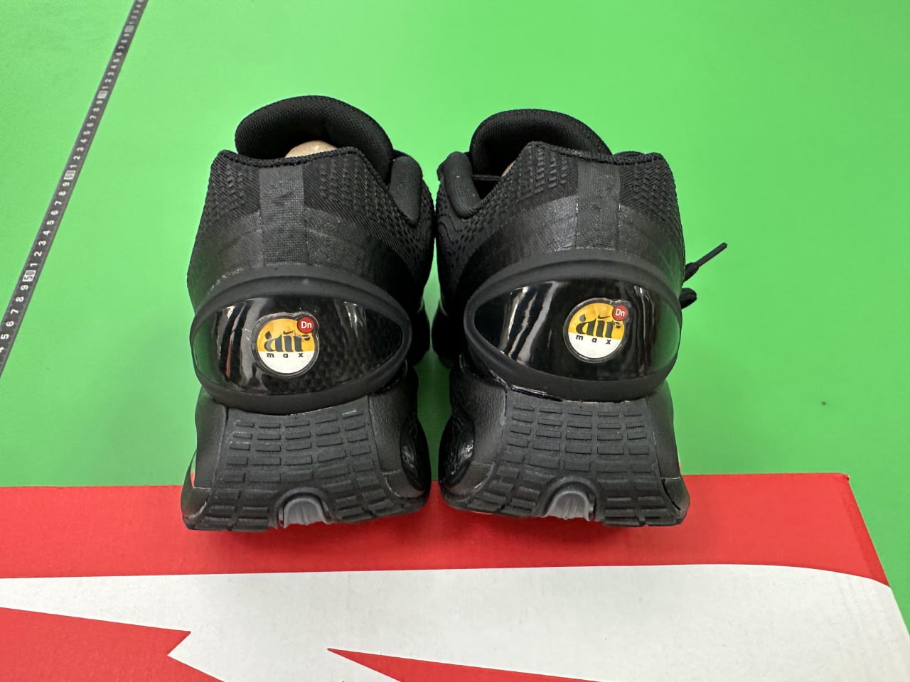 Comfortable Running Shoes — QC reference 5
