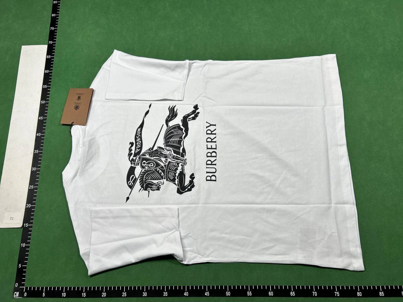 Burberry T-shirt short sleeve (35 CP — QC reference 4