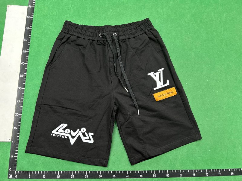 Louis Vuitton shorts — QC reference 5