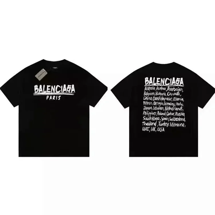 Balenciaga T-shirt (40 CP)