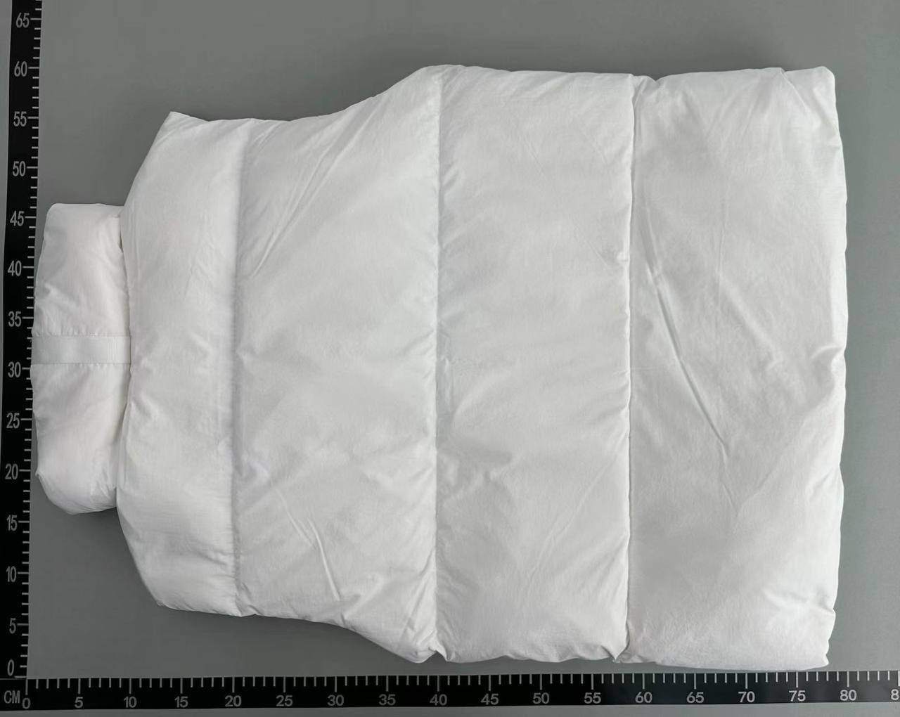 Canada Goose Vest — QC reference 4