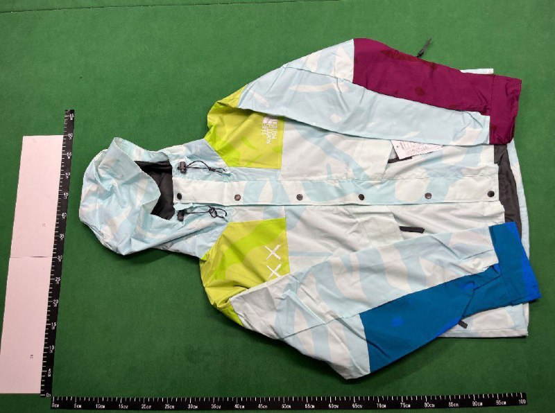 ARC’TERYX. Jacket — QC reference 3
