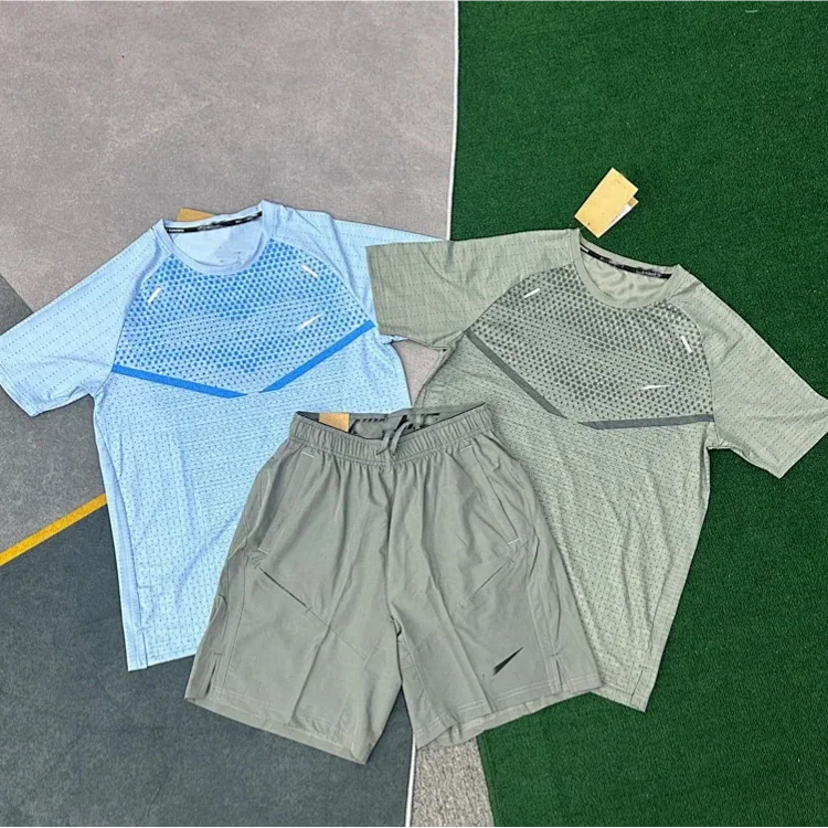 Nike T-shirt tee shorts suit set